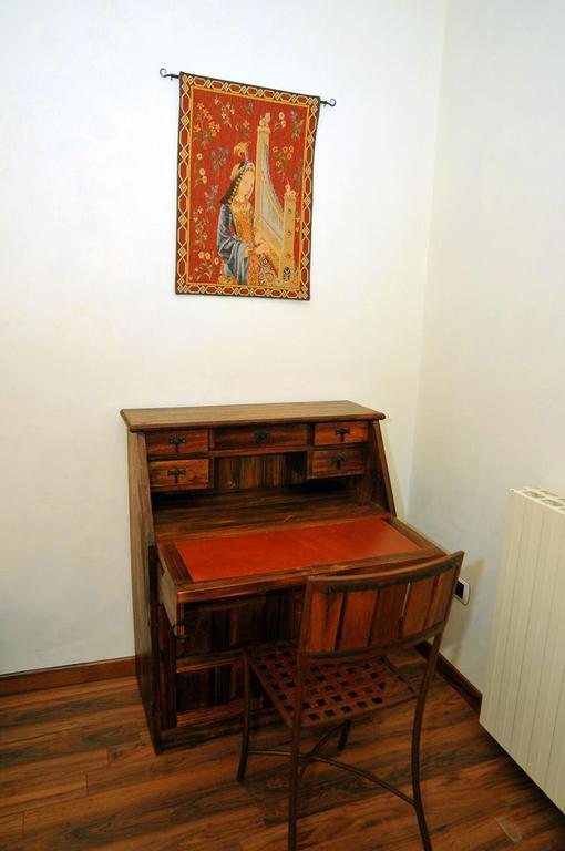 La Dimora Del Ghibellino Villa Tivoli Room photo